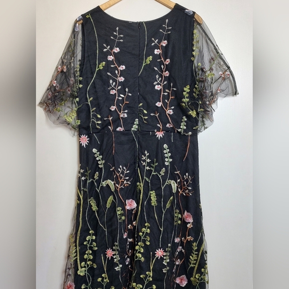 Floral Embroidered Black Dress - Picture 3 of 12